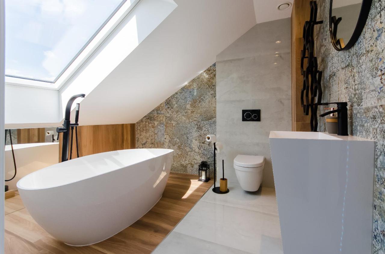 شقة Kazimierz Penthouse With Private Terrace كراكوفيا المظهر الخارجي الصورة